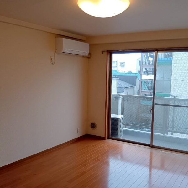 Before：東京都大田区　築20年物件