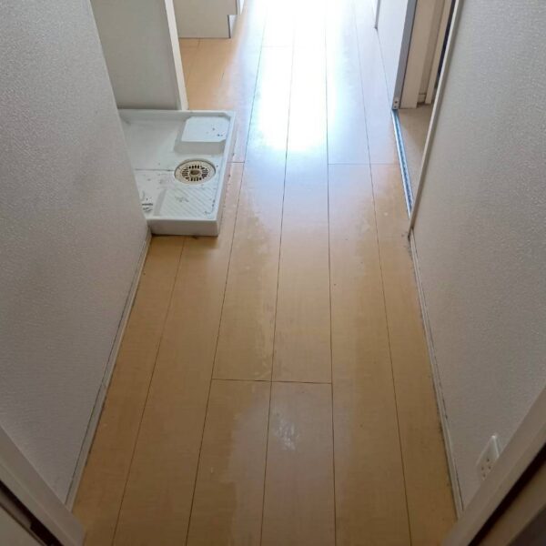Before：東京都豊島区　築16年